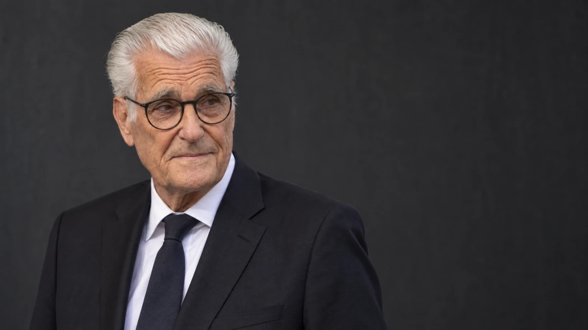Sky du Mont fordert rechtliche Prüfung eines AfD-Verbots