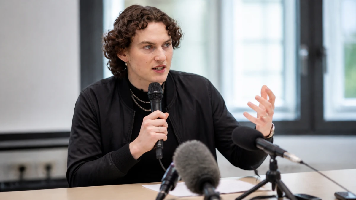 "Widersetzen" rechtfertigt Gewalt gegen Journalisten – „Faschisten mit Presseausweis“