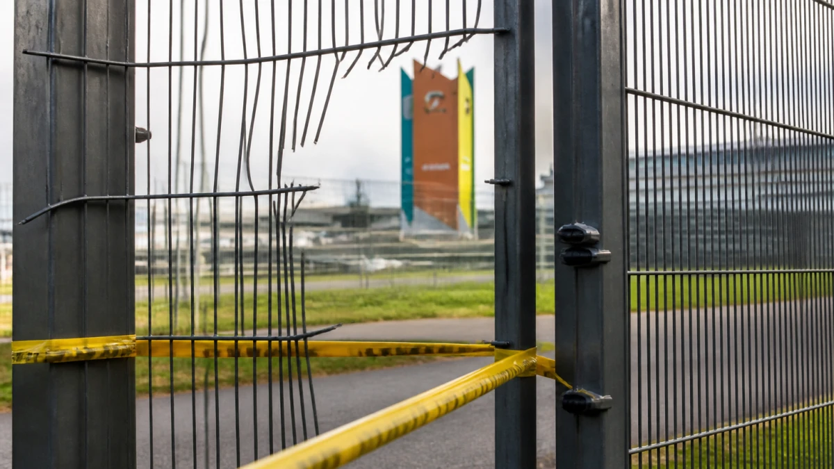 Aktivisten droht nach Kölner Flughafenblockade der finanzielle Ruin