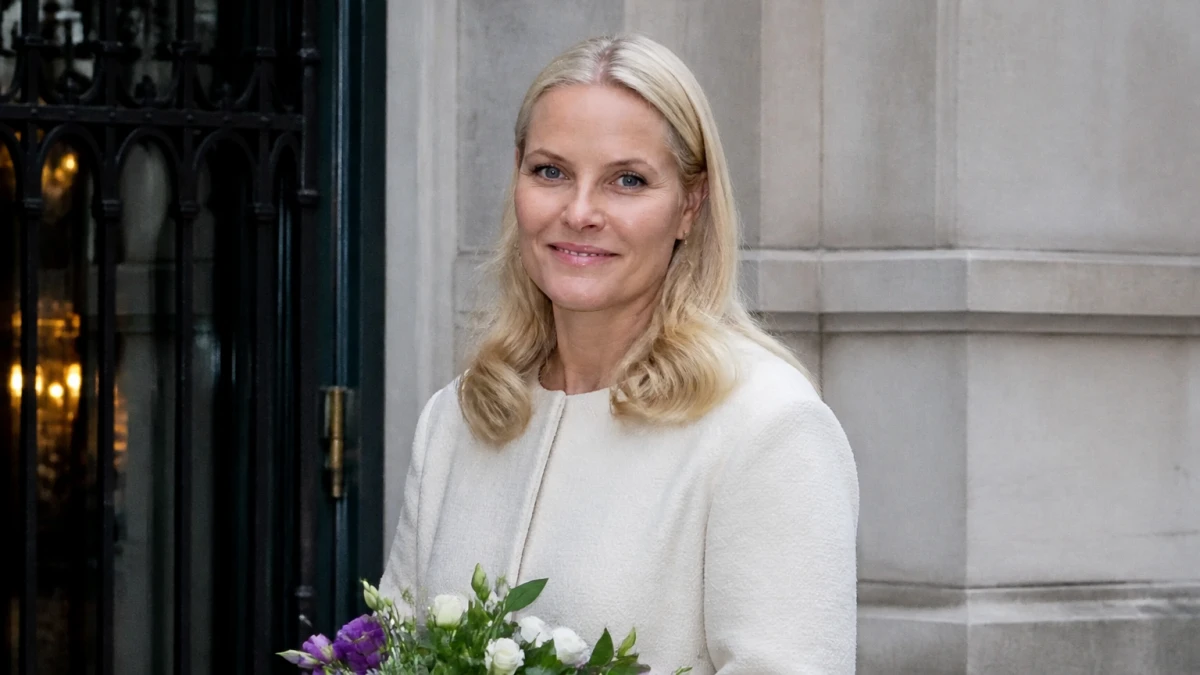 Mette-Marit nach Lungentransplantation entlassen – gleichzeitig kommt Marius mit Fußfessel heim