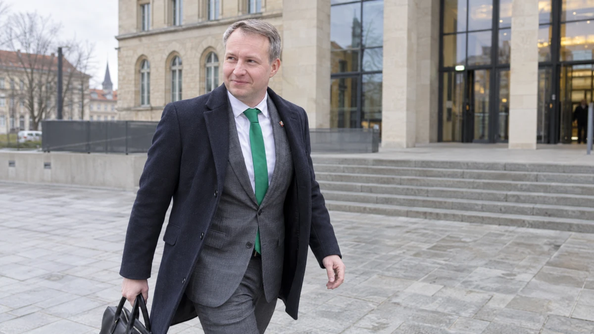 Thüringer Koalition einigt sich mit Linken auf Mehrheitsverfahren