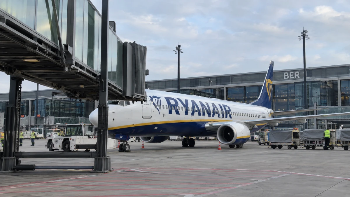 Ryanair schließt Berlin-Basis und streicht 700.000 Sitze