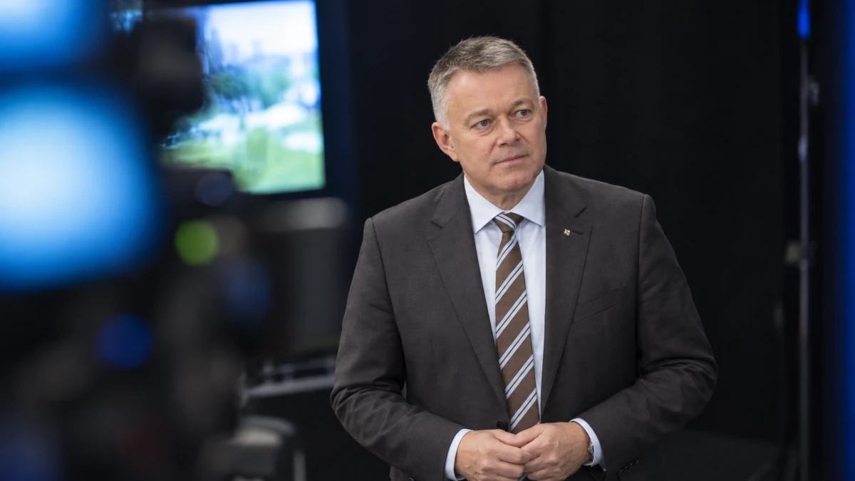 CDU-Politiker Schnieder fordert klare Abgrenzung zu Linken und AfD