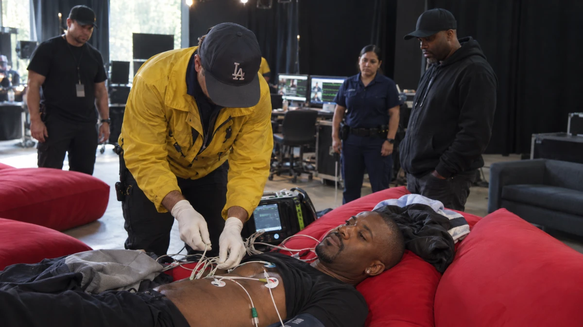 Ray J bricht beim Livestream zusammen und muss ins Krankenhaus