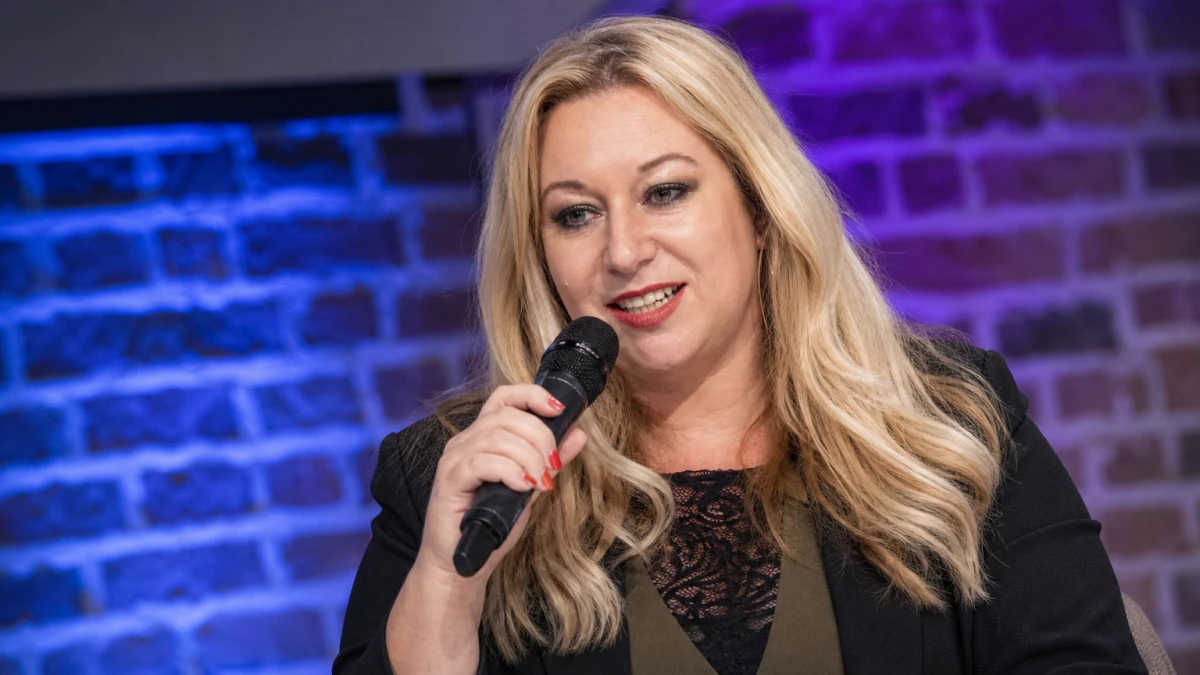 „Fast in Ohnmacht gefallen“: Rebecca Siemoneit-Barum rechnet nach Notfall mit Medizinern ab