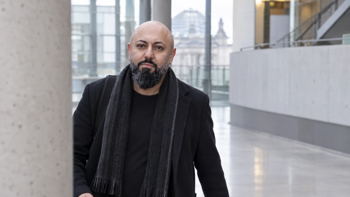 Firas Remmo veröffentlicht Chat mit Linken-Abgeordnetem Koçak